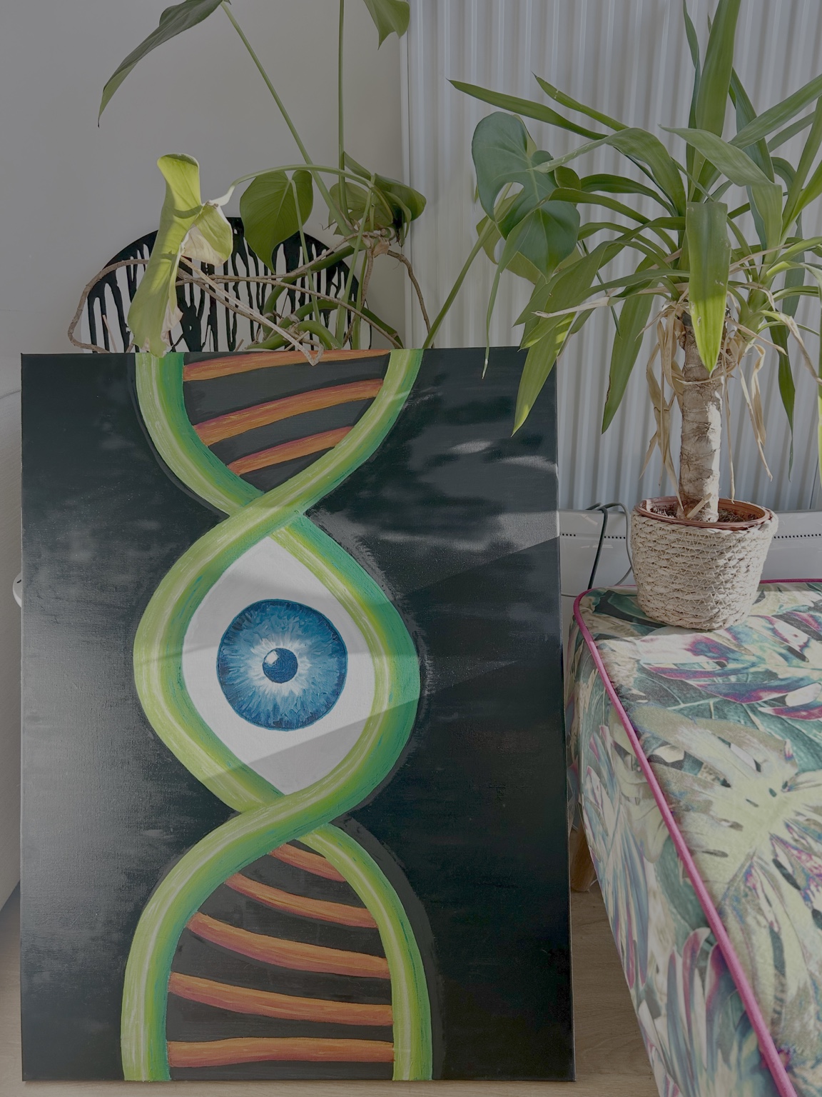 You can see me thru my dneye